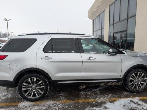 2016 Ford Explorer Platinum