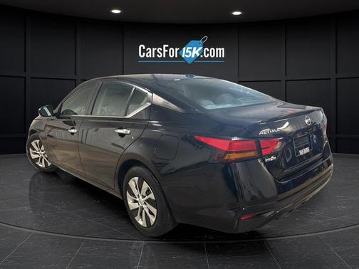 Super Black Clearcoat 2020 Nissan Altima S FWD