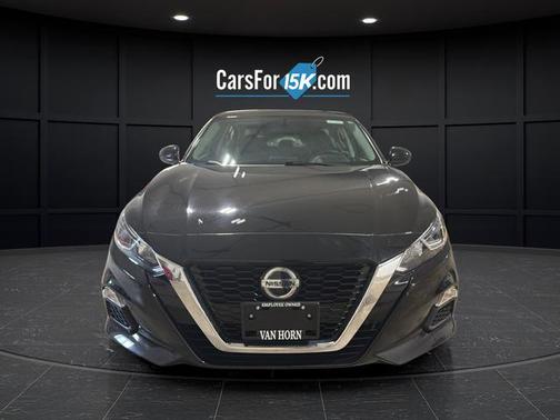 Super Black Clearcoat 2020 Nissan Altima S FWD