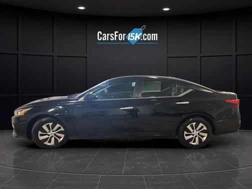Super Black Clearcoat 2020 Nissan Altima S FWD