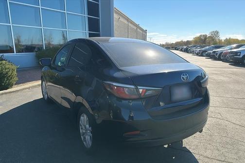 2017 Toyota Yaris iA Base