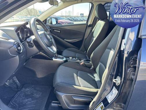 2017 Toyota Yaris iA Base