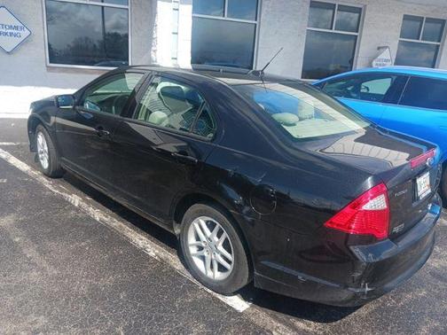 2012 Ford Fusion S