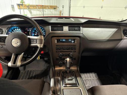2013 Ford Mustang V6