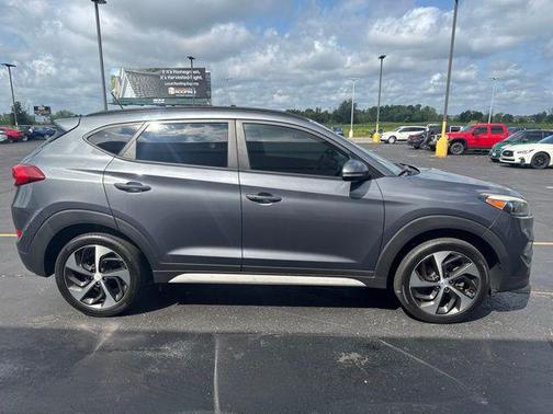 Coliseum Gray 2017 Hyundai TUCSON Sport