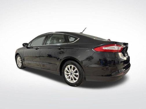 2015 Ford Fusion S