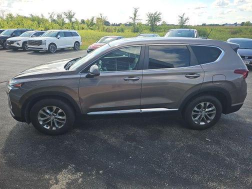 2019 Hyundai SANTA FE SE 2.4