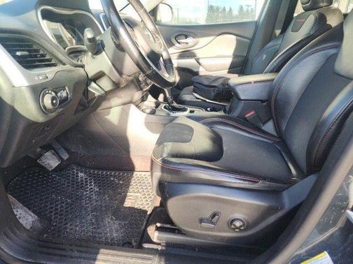 2018 Jeep Cherokee Trailhawk