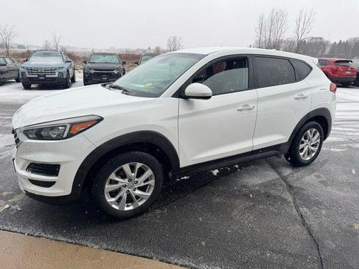 2020 Hyundai TUCSON SE