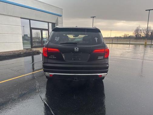 2018 Honda Pilot Touring