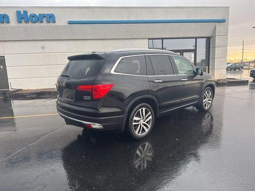 2018 Honda Pilot Touring