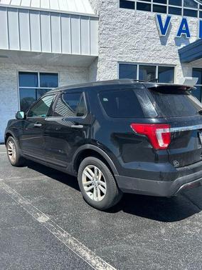 Shadow Black 2017 Ford Explorer Base