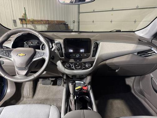 2017 Chevrolet Malibu 1LT