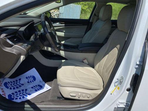 2017 Buick LaCrosse Premium