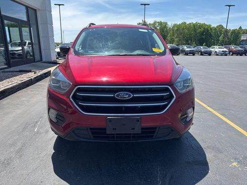 Ruby Red 2018 Ford Escape SE