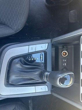 2019 Hyundai ELANTRA Value Edition