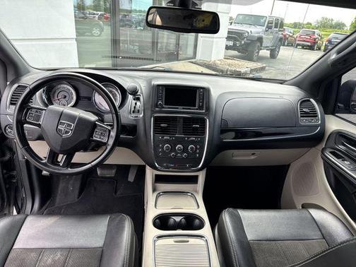 2020 Dodge Grand Caravan SXT