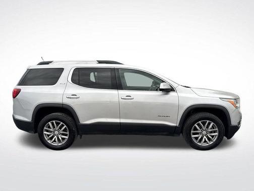 2018 GMC Acadia SLE-2