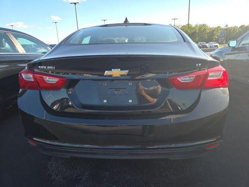 2016 Chevrolet Malibu 1LT