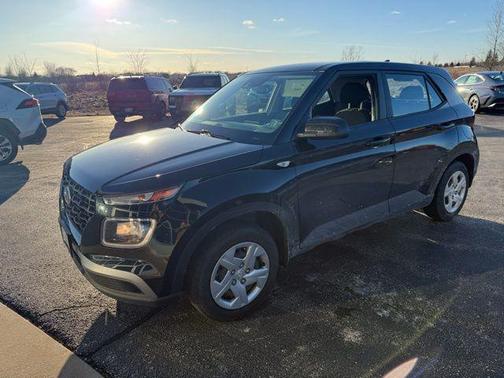 2020 Hyundai VENUE SE