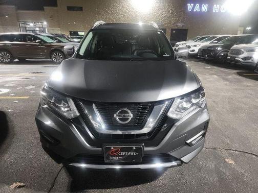2017 Nissan Rogue SL