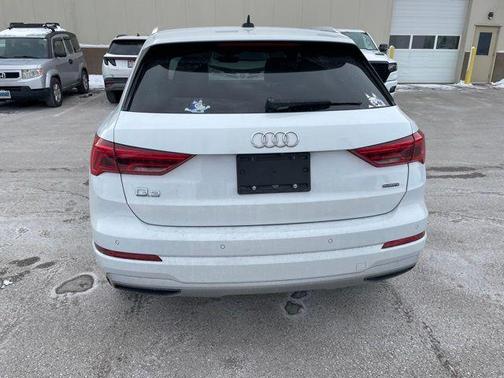 2020 Audi Q3 45 Premium