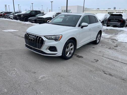 2020 Audi Q3 45 Premium