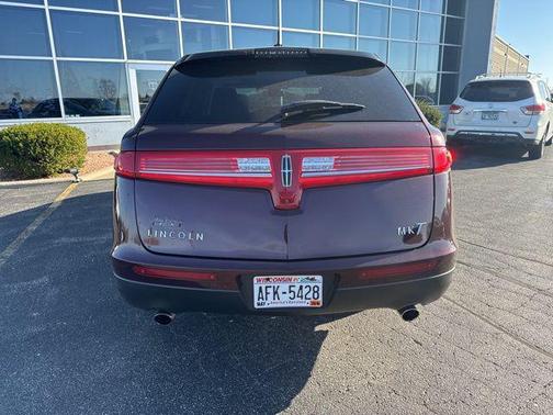 2017 Lincoln MKT Elite
