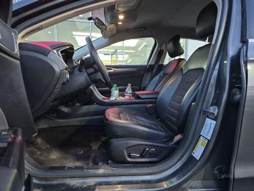 2017 Ford Fusion Hybrid SE