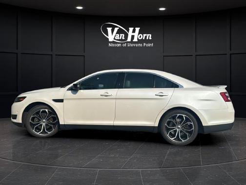 White Platinum Clearcoat Metallic 2013 Ford Taurus SHO