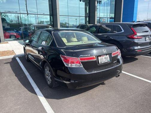 Crystal Black Pearl 2011 Honda Accord SE