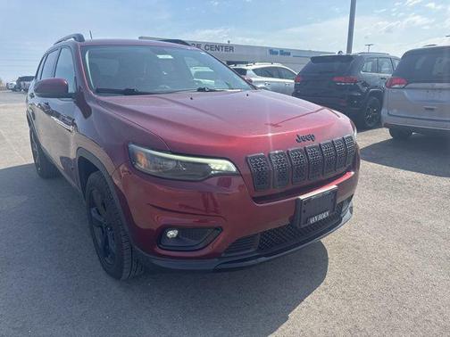 Velvet Red Pearlcoat 2019 Jeep Cherokee Altitude