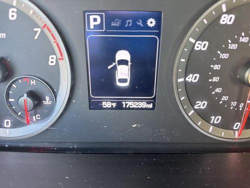 2017 Hyundai SONATA Sport 2.0T