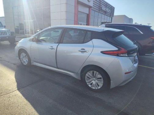 2019 Nissan Leaf S