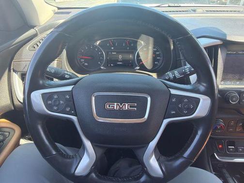 Summit White 2018 GMC Terrain SLT
