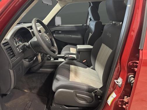 2009 Jeep Liberty Sport