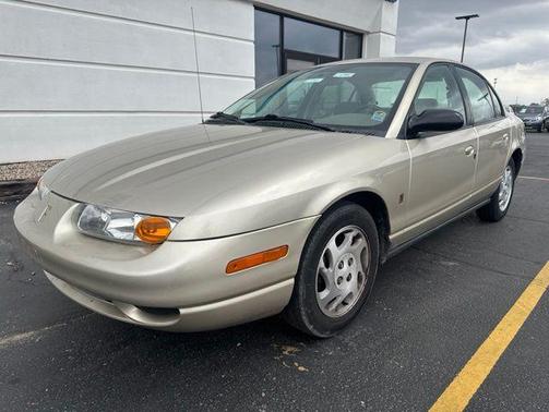 Gold 2000 Saturn SL 2