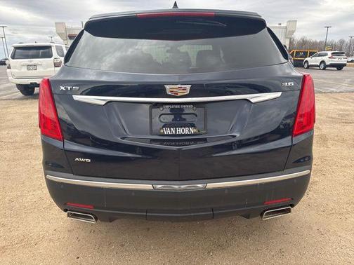 Dark Adriatic Blue Metallic 2017 Cadillac XT5 Luxury