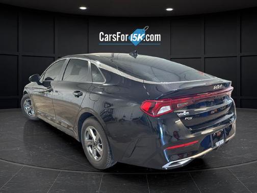 Ebony Black 2022 Kia K5 LXS