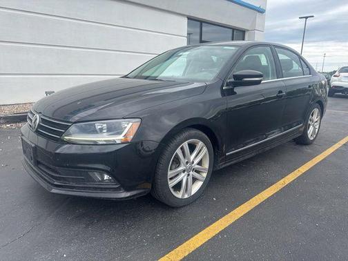 Black 2017 Volkswagen Jetta 1.8T SEL