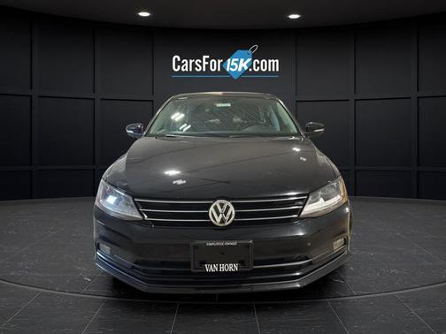 Black 2017 Volkswagen Jetta 1.8T SEL