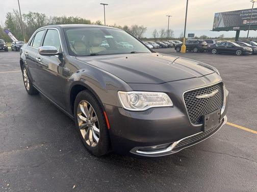Granite Crystal Metallic Clearcoat 2018 Chrysler 300 Limited