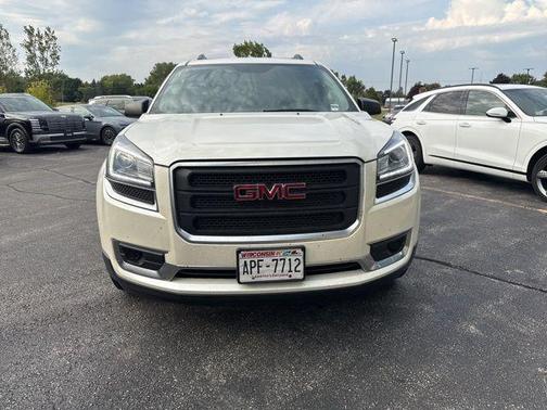 2015 GMC Acadia SLE-2