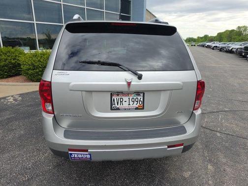 Cool (Liquid Silver Metallic) 2008 Pontiac Torrent Base