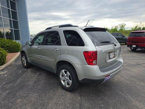 Cool (Liquid Silver Metallic) 2008 Pontiac Torrent Base