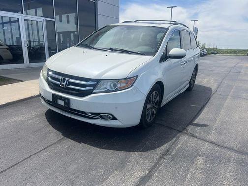Crystal Black Pearl 2014 Honda Odyssey Touring