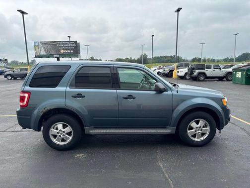 Steel Blue Metallic 2011 Ford Escape XLS