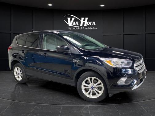 Agate Black Metallic 2019 Ford Escape SE
