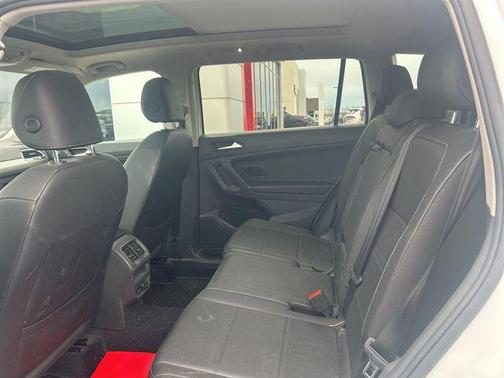 Pure White 2020 Volkswagen Tiguan 2.0T SE 4MOTION