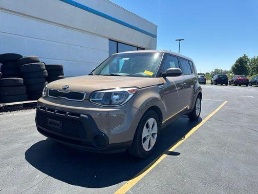 Latte Brown 2016 Kia Soul Base